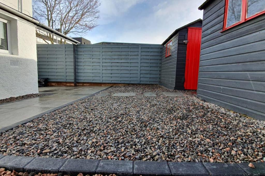 Smart & Stylish Holiday Apartment In The City Centre Inverness Exterior photo