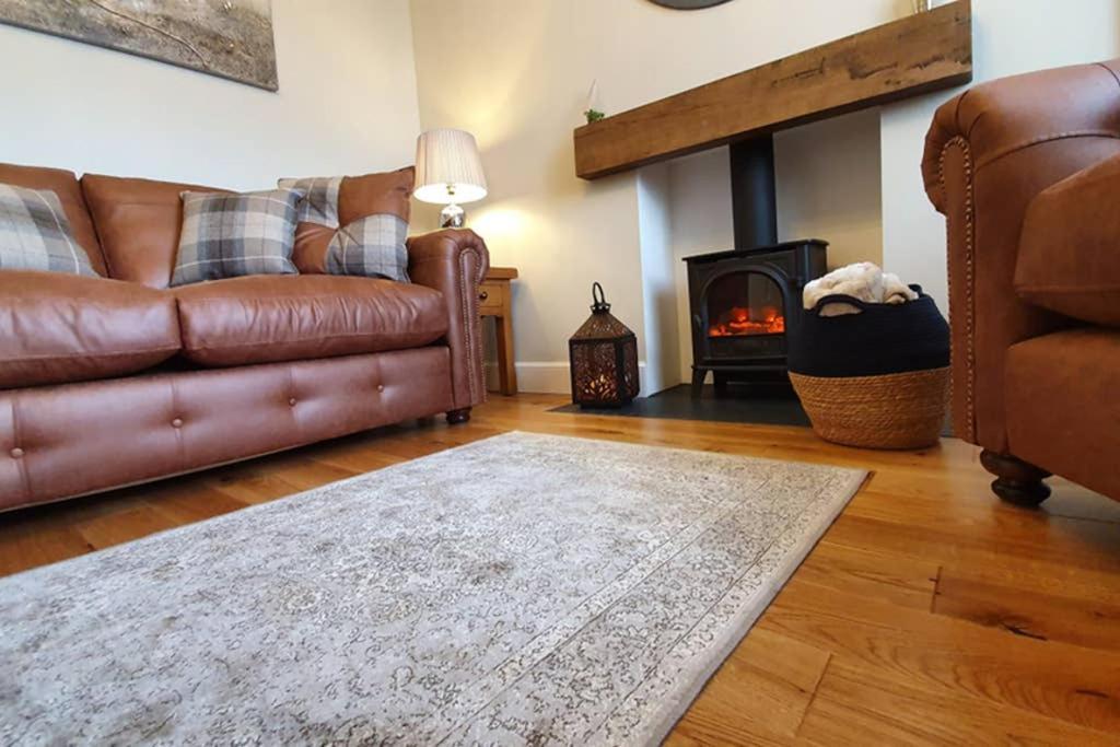 Smart & Stylish Holiday Apartment In The City Centre Inverness Exterior photo