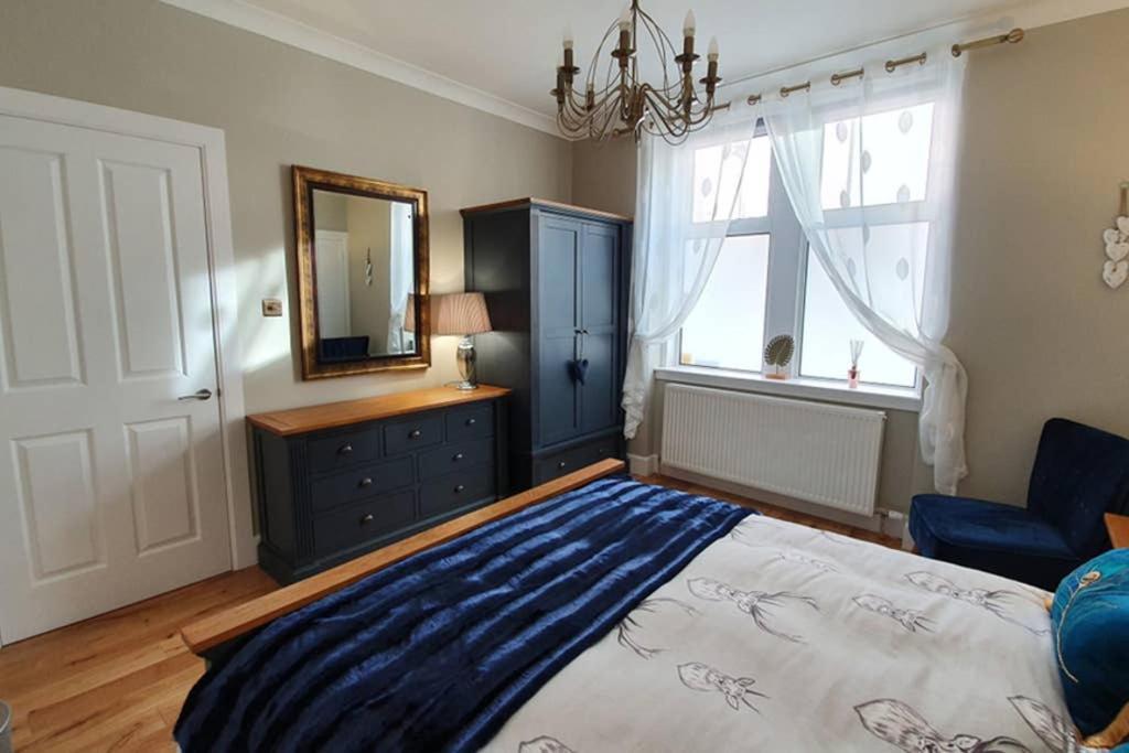 Smart & Stylish Holiday Apartment In The City Centre Inverness Exterior photo
