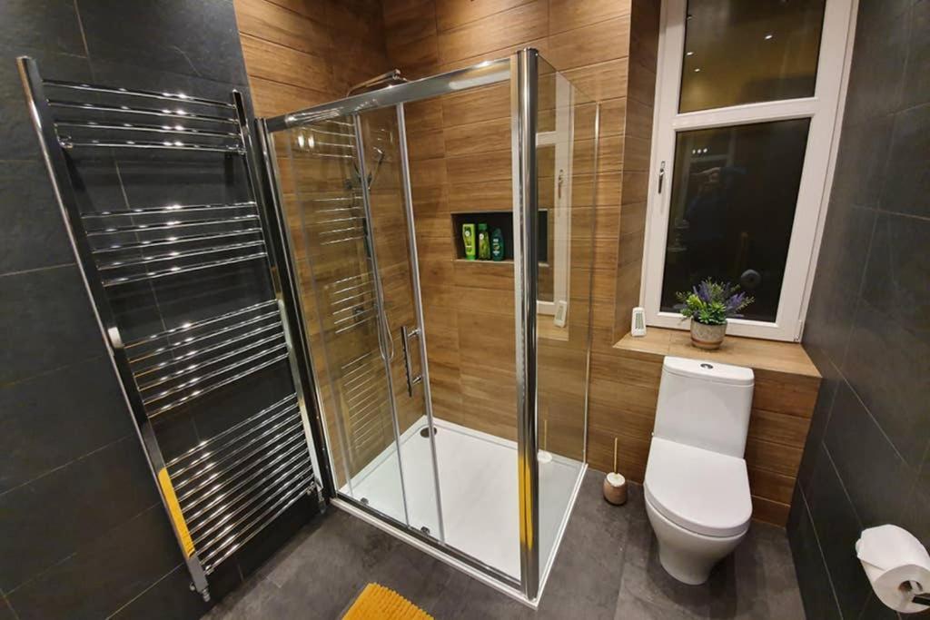 Smart & Stylish Holiday Apartment In The City Centre Inverness Exterior photo